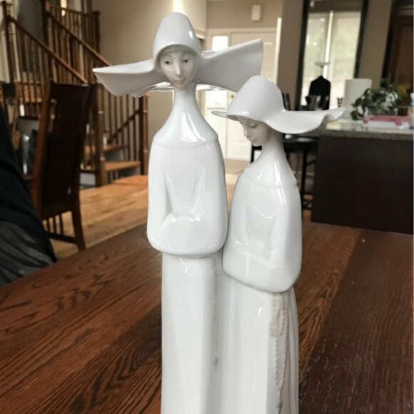 Lovely Rare Lladro Figurines - Beautiful & Highly Collectible - Picture 4 of 8